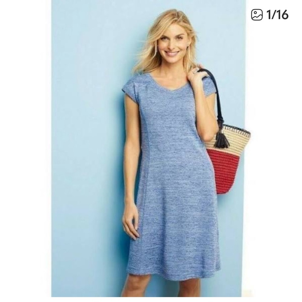 T by Talbots Soft Drape Jersey V-Neck
Blue Heather Dress. Size Small.